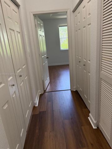 22270 SW 93rd Pl, Cutler Bay, FL 33190