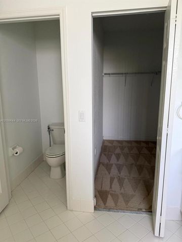 22270 SW 93rd Pl, Cutler Bay, FL 33190