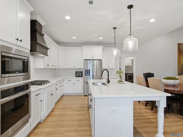14754 Willow Rose Lane, Athens, AL 35613