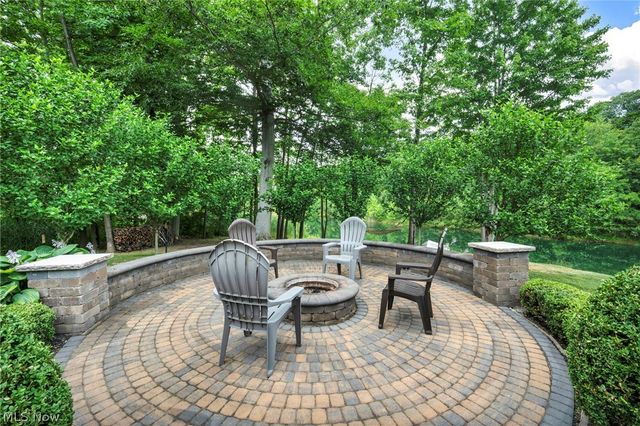 10151 Karaboo Trail, Concord Twp, OH 44077
