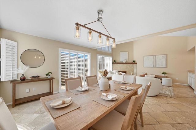 553 A Hygeia Ave. Avenue, Encinitas, CA 92024