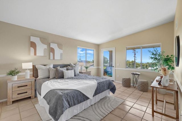 553 A Hygeia Ave. Avenue, Encinitas, CA 92024