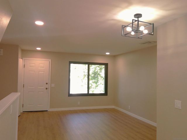 3885 Caminito Litoral 230, San Diego, CA 92107