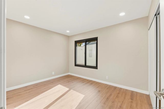 3885 Caminito Litoral 230, San Diego, CA 92107