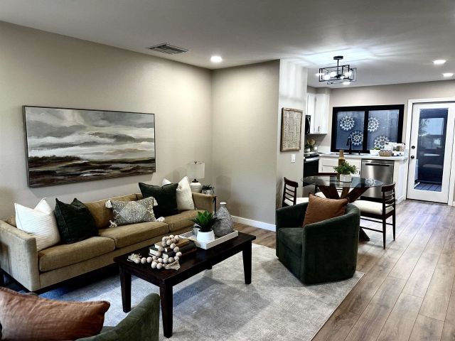 3885 Caminito Litoral 230, San Diego, CA 92107