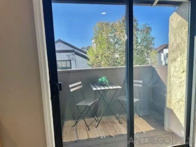 3885 Caminito Litoral 230, San Diego, CA 92107