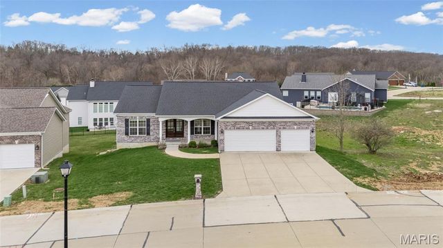 1022 Graystone Park, Barnhart, MO 63012