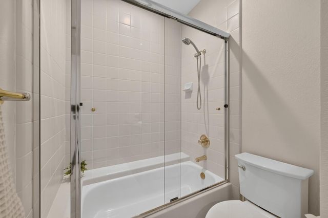 11260 Crocker Grove Ln, Gold River, CA 95670