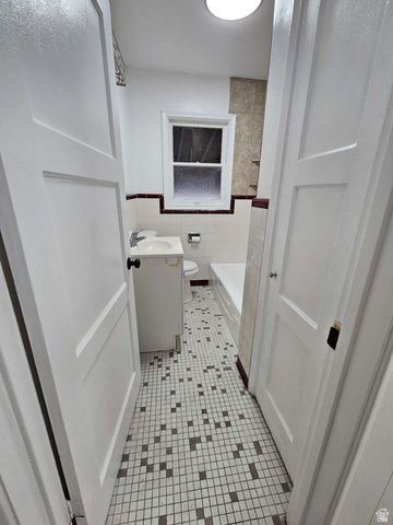 42 E SUNSET AVE, South Salt Lake, UT 84115