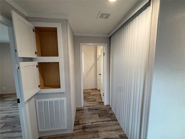 7801 34TH AVENUE N 30, St Petersburg, FL 33710