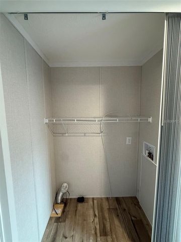 7801 34TH AVENUE N 30, St Petersburg, FL 33710