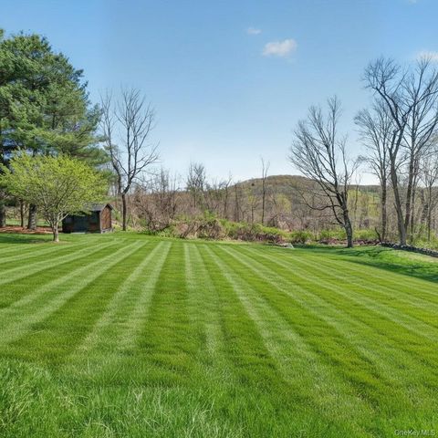 11 Bradley Drive, Brewster, NY 10509