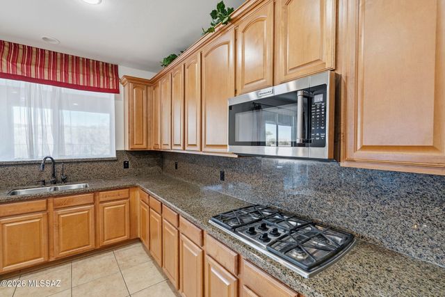 17003 S Mesa Shadows Drive, Vail, AZ 85641