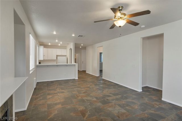 609 Elliot Peak Avenue, Las Vegas, NV 89183