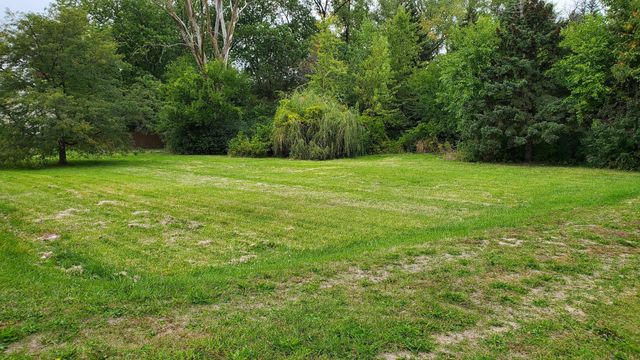 218 E Briarcliff Road, Bolingbrook, IL 60440