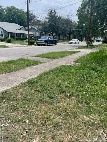 812 W HOLLYWOOD AVE, San Antonio, TX 78212