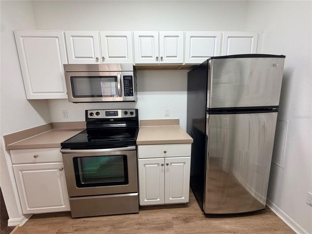 5578 METROWEST BOULEVARD 1-202, Orlando, FL 32811