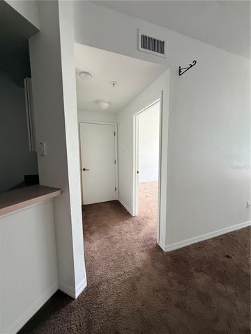 5578 METROWEST BOULEVARD 1-202, Orlando, FL 32811