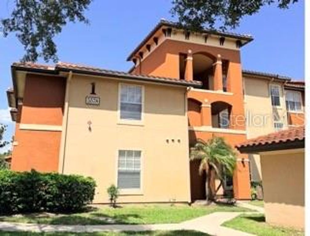 5578 METROWEST BOULEVARD 1-202, Orlando, FL 32811