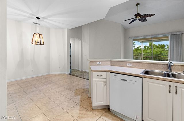 4219 Liron AVE 201, Fort Myers, FL 33916