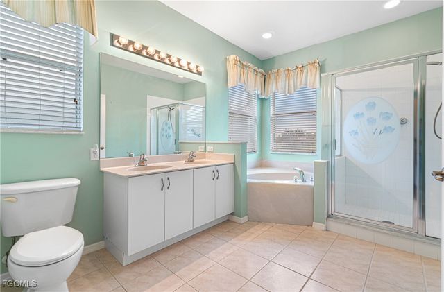 4219 Liron AVE 201, Fort Myers, FL 33916