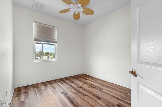 4219 Liron AVE 201, Fort Myers, FL 33916