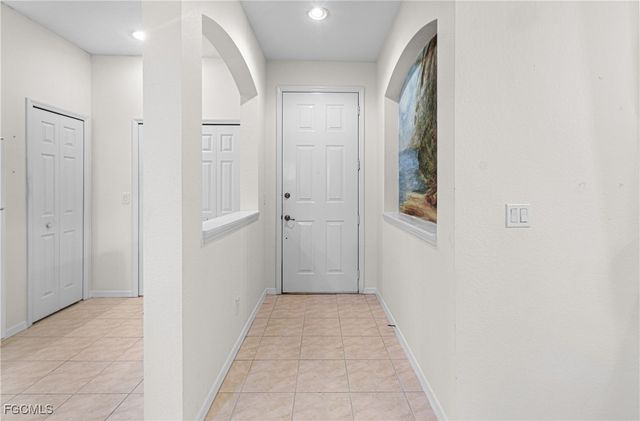4219 Liron AVE 201, Fort Myers, FL 33916