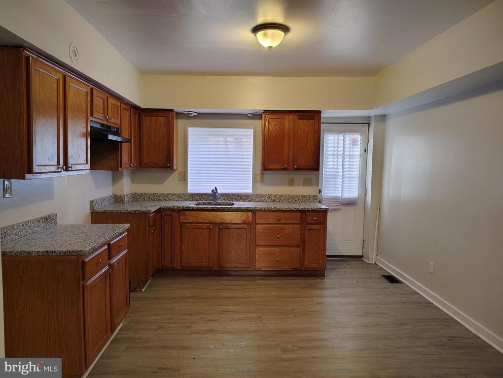 4016 PENNINGTON AVE, Baltimore City, MD 21226