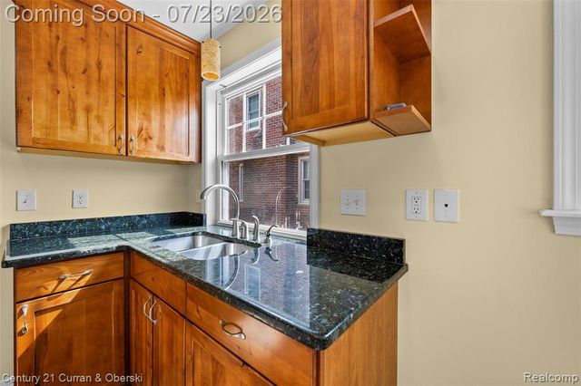 23035 Marlboro Street, Dearborn, MI 48128