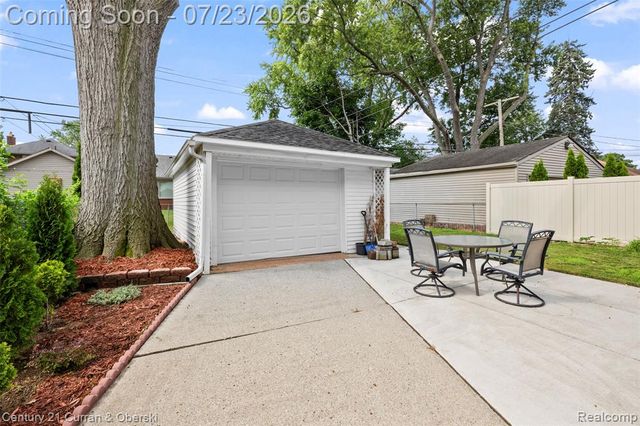 23035 Marlboro Street, Dearborn, MI 48128
