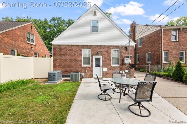 23035 Marlboro Street, Dearborn, MI 48128
