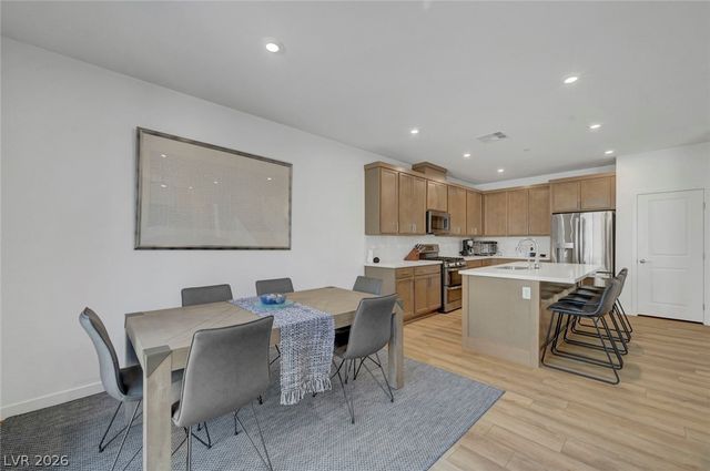 2671 Kindswood Street, Henderson, NV 89044