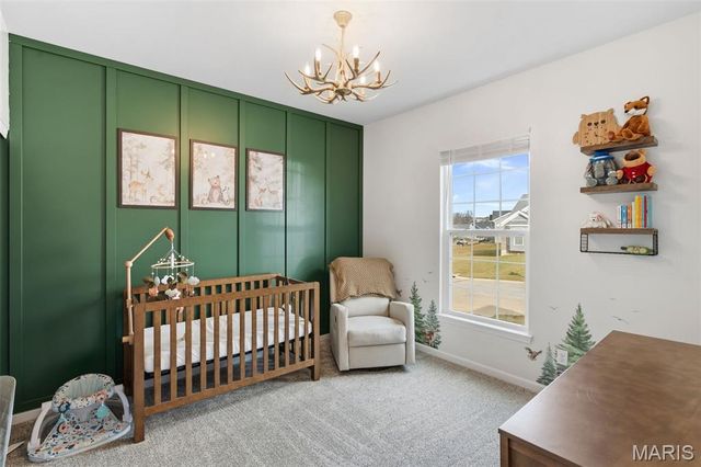 2300 Matthias Close, Washington, MO 63090