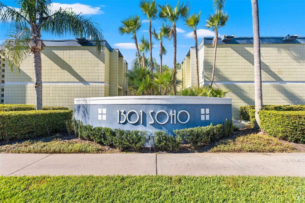 1301 S HOWARD AVENUE A18, Tampa, FL 33606