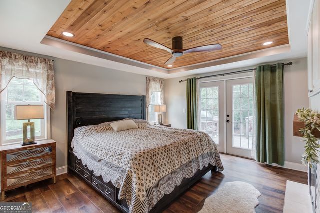 8401 Norris Lake Way, Snellville, GA 30039
