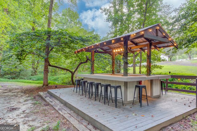 8401 Norris Lake Way, Snellville, GA 30039