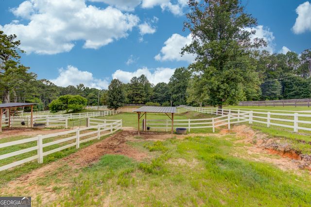 8401 Norris Lake Way, Snellville, GA 30039