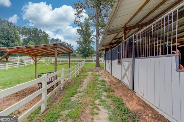 8401 Norris Lake Way, Snellville, GA 30039