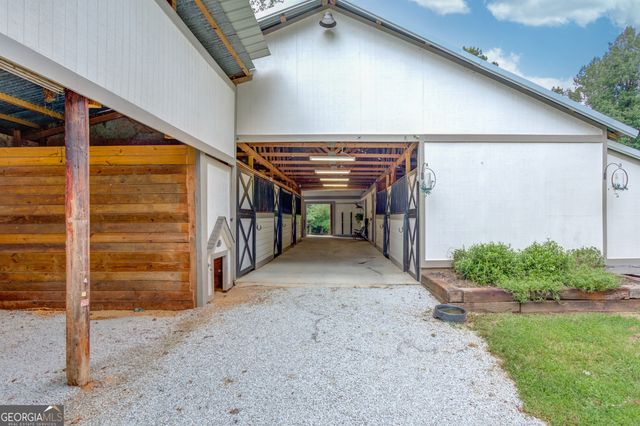 8401 Norris Lake Way, Snellville, GA 30039