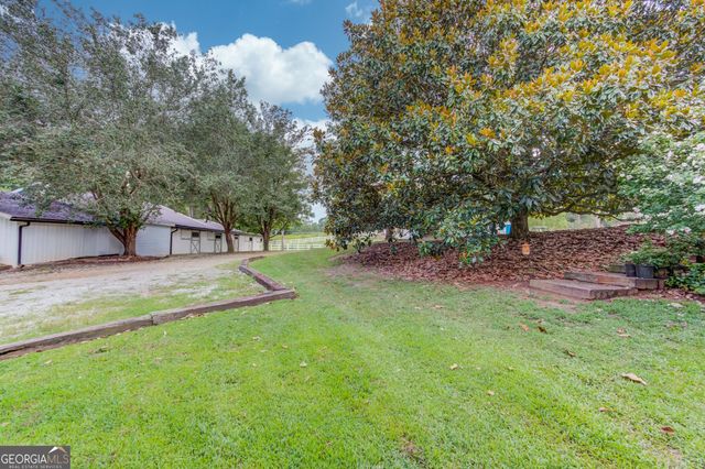 8401 Norris Lake Way, Snellville, GA 30039