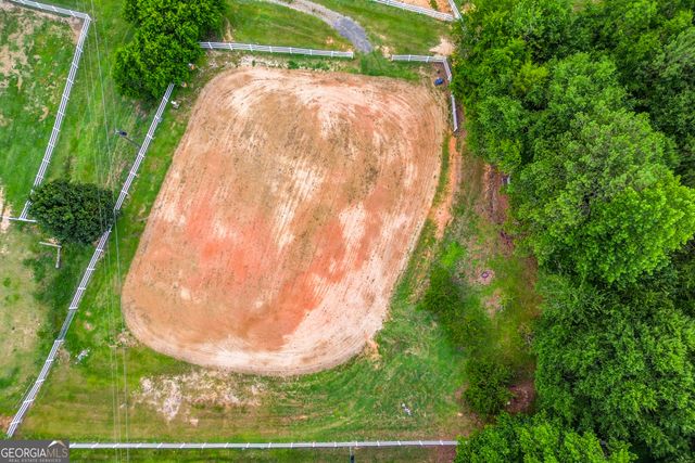 8401 Norris Lake Way, Snellville, GA 30039