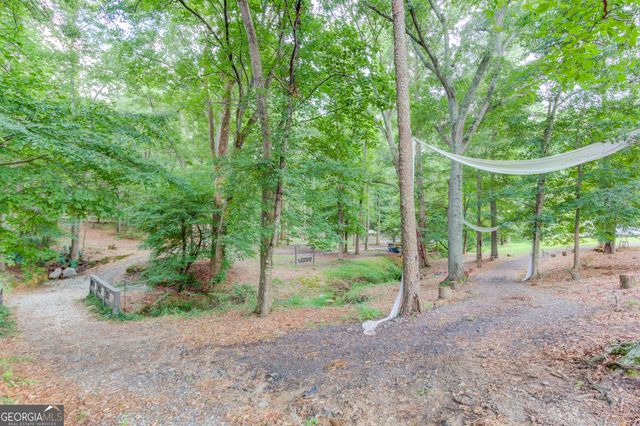 8401 Norris Lake Way, Snellville, GA 30039