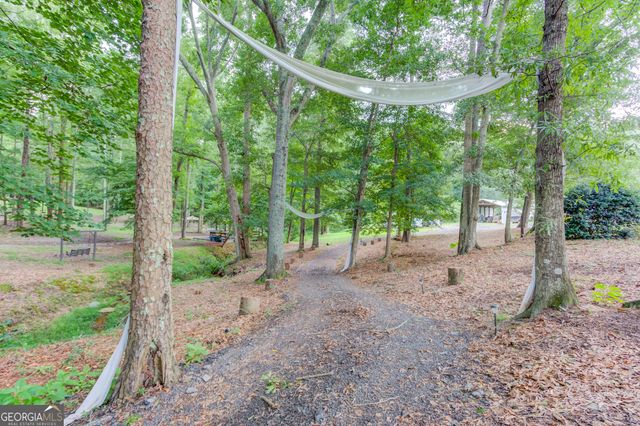 8401 Norris Lake Way, Snellville, GA 30039