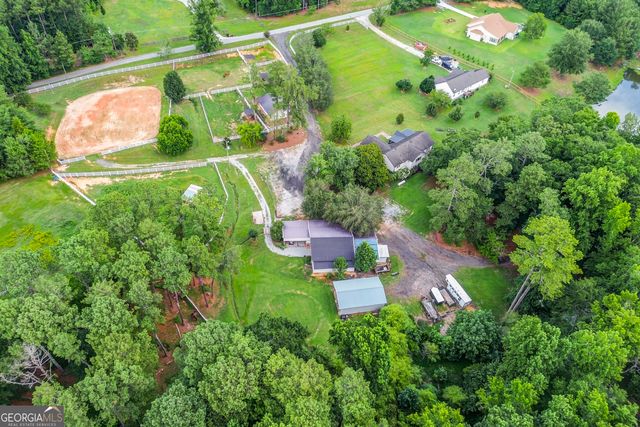 8401 Norris Lake Way, Snellville, GA 30039