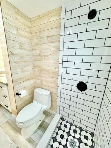 2110 NE 39TH Street 2A, Fort Lauderdale, FL 33308