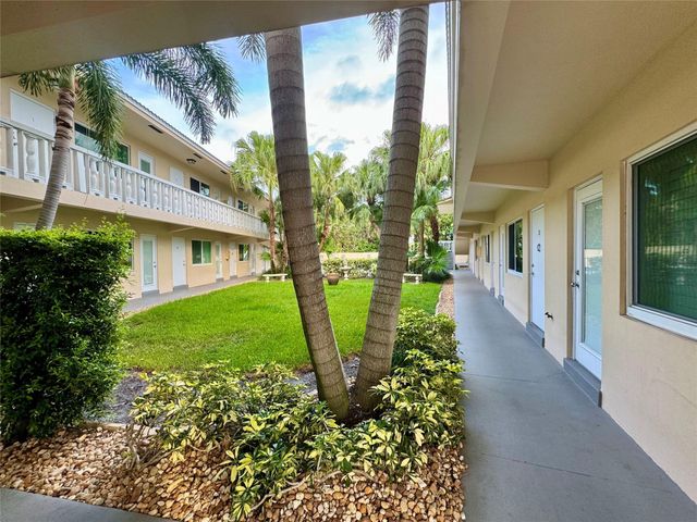 2110 NE 39TH Street 2A, Fort Lauderdale, FL 33308