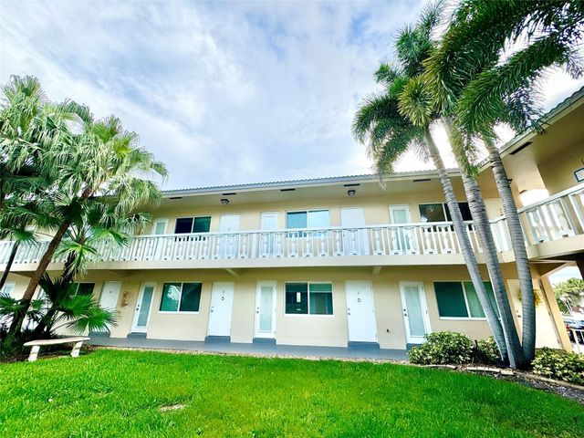 2110 NE 39TH Street 2A, Fort Lauderdale, FL 33308