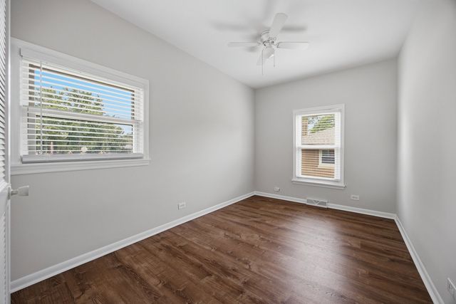 22 55th Street, Downers Grove, IL 60515