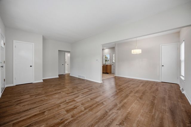 22 55th Street, Downers Grove, IL 60515