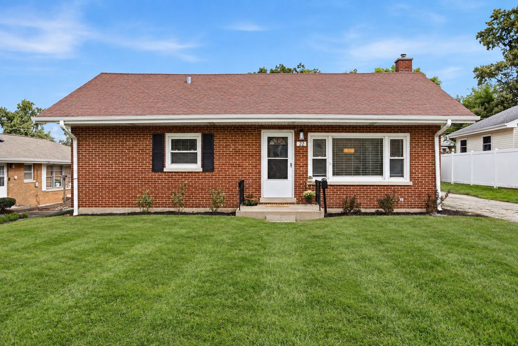 22 55th Street, Downers Grove, IL 60515